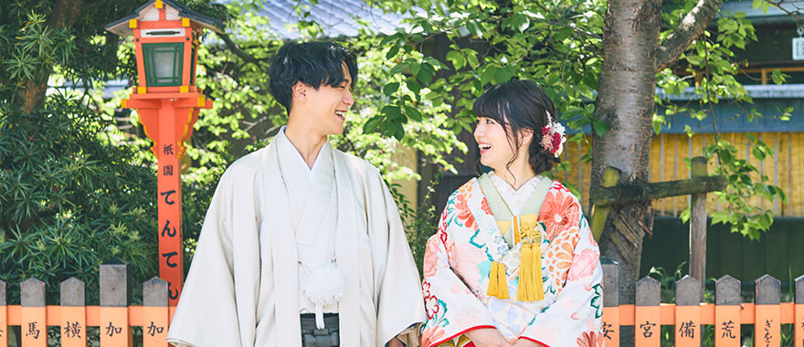 京都・大阪・東京 カップル着物＋女性ヘアセット＋写真撮影 30 分付き レンタル 1 日プラン